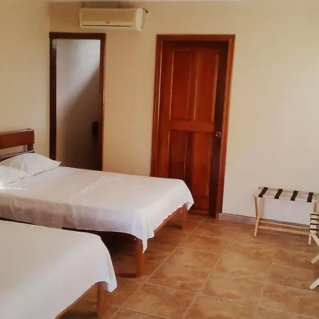 Hotel Palmeras Carrillo Beach